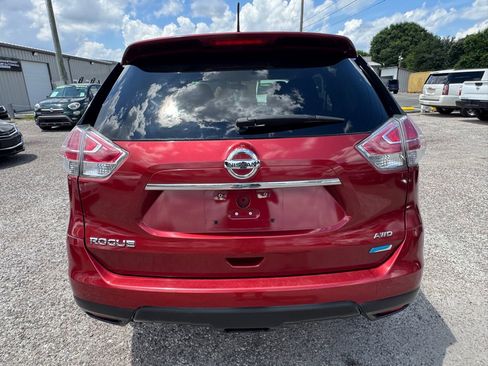 Used 2014 Nissan Rogue S w/ S Family Package AWD/4WD image 4