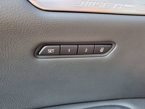 Certified 2024 Cadillac XT6 Premium Luxury AWD/4WD image 16