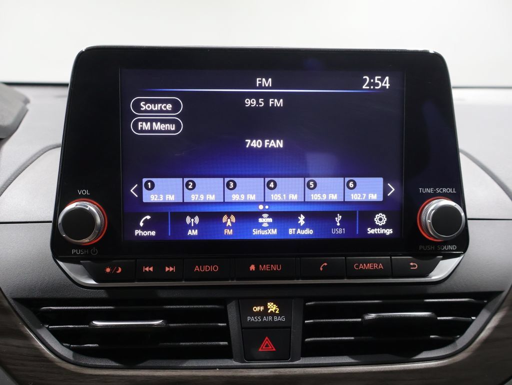 Used 2025 Nissan Altima 2.5 SV AWD/4WD image 29