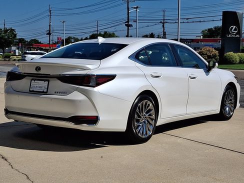Certified 2025 Lexus ES 300h w/ Technology Package FWD image 6