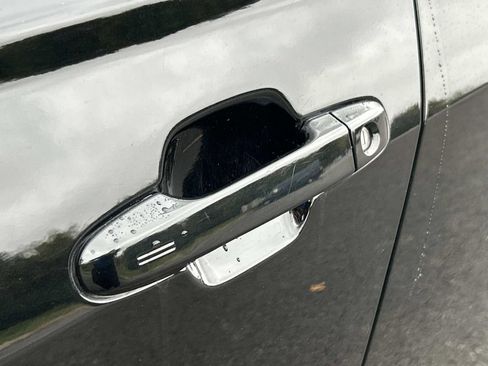 Used 2022 Subaru Forester Premium image 16