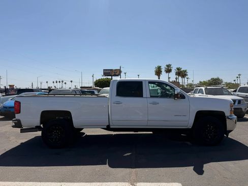 Used 2016 Chevrolet Silverado 2500 LTZ w/ Duramax Plus Package RWD image 12