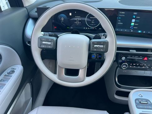 New 2026 Hyundai Ioniq 9 Calligraphy image 14