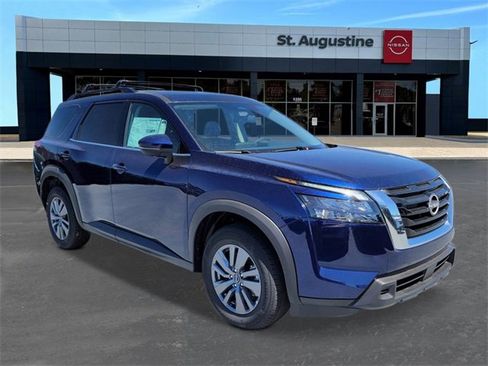 New 2025 Nissan Pathfinder SV image 7