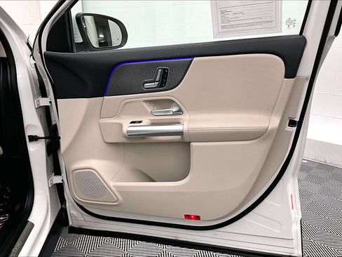 Certified 2023 Mercedes-Benz GLA 250 image 25