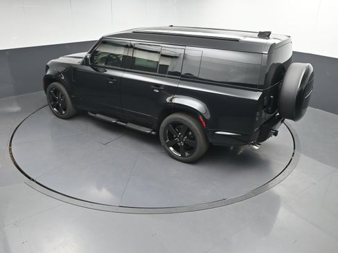 New 2026 Land Rover Defender 130 V8 image 33