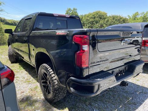Used 2021 Chevrolet Silverado 1500 LT Trail Boss w/ Convenience Package II AWD/4WD image 8