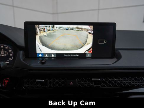 Used 2023 Honda Accord Sport image 5