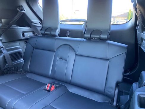 New 2025 Mitsubishi Outlander SEL Black Edition image 18