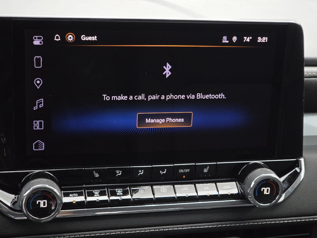 New 2026 Chevrolet Colorado LT w/ LT Convenience Package AWD/4WD image 8