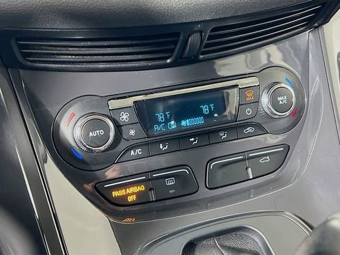 Used 2015 Ford Escape Titanium image 18