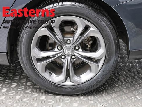 Used 2023 Honda Accord EX image 8