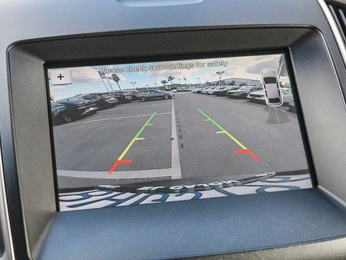 Used 2019 Ford Edge SEL w/ Equipment Group 201A image 15