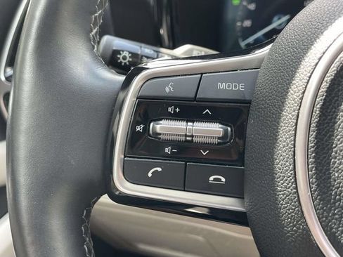 Used 2023 Kia Sorento SX Prestige w/ Panoramic Sunroof Package AWD/4WD image 21