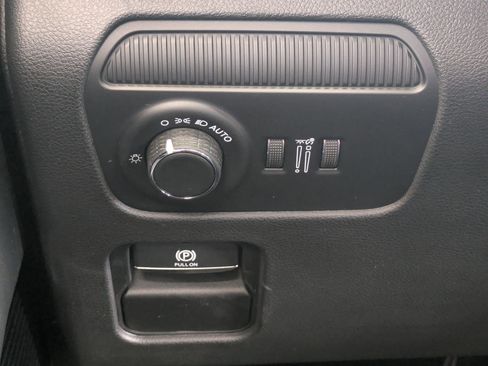 New 2026 Jeep Grand Wagoneer Limited image 17