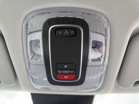 New 2025 Hyundai Kona SEL image 17