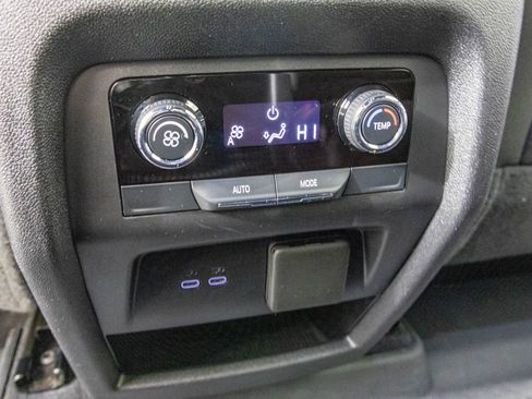 Used 2024 Chevrolet Traverse Z71 w/ LPO, Floor Liner Package image 36