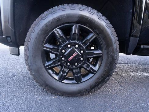 Used 2024 GMC Sierra 2500 AT4 w/ AT4 Premium Plus Package image 43