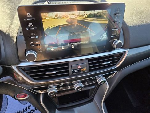 Used 2018 Honda Accord Sport image 15