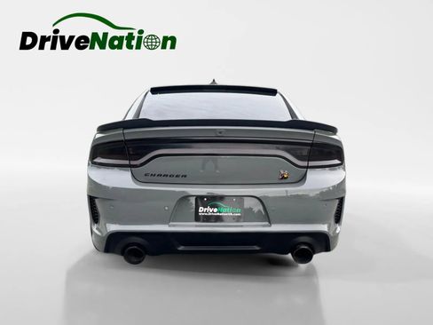 Used 2018 Dodge Charger R/T RWD image 6