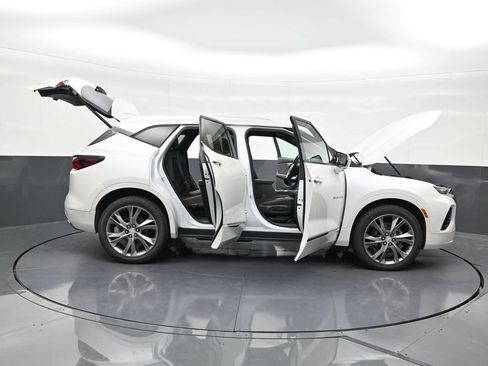 Used 2021 Chevrolet Blazer Premier w/ Driver Confidence II Package FWD image 31