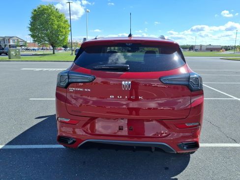 Used 2026 Buick Encore GX Avenir w/ Avenir Technology Package AWD/4WD image 5
