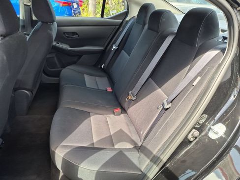 Used 2025 Nissan Sentra SV FWD image 28