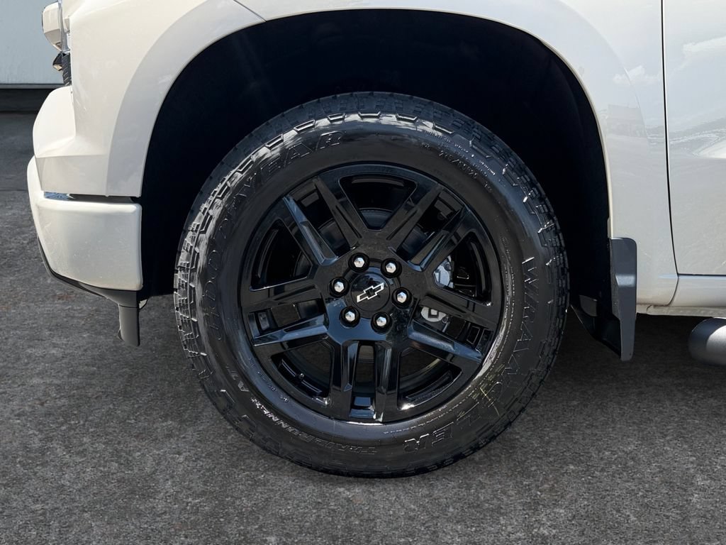 New 2026 Chevrolet Silverado 1500 RST w/ RST Select Package RWD image 9