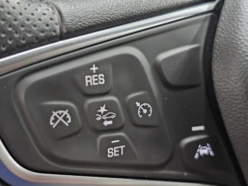 Used 2024 Chevrolet Equinox LS w/ LS Convenience Package AWD/4WD image 30