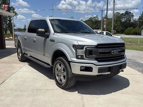 Used 2018 Ford F150 XLT w/ Equipment Group 302A Luxury AWD/4WD image 3