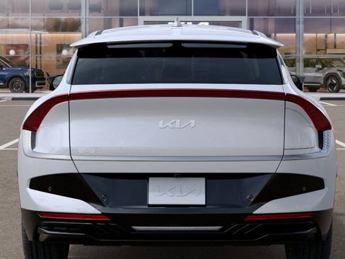 New 2025 Kia EV6 Light image 13