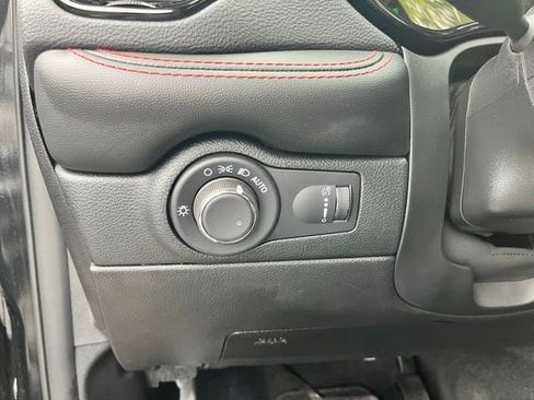 Used 2026 Dodge Durango GT AWD/4WD image 30