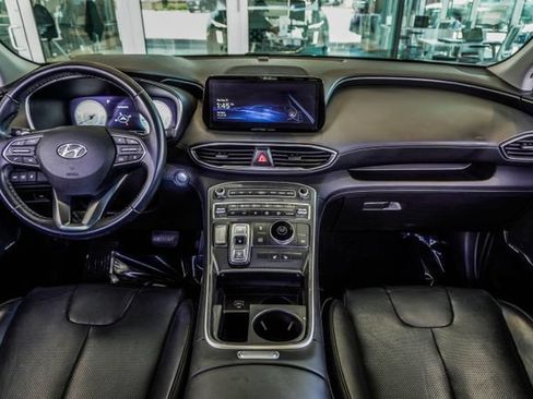 Used 2022 Hyundai Santa Fe SEL w/ Convenience + Premium Package FWD image 5