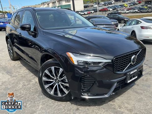 Used 2025 Volvo XC60 B5 Plus image 1