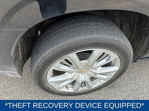 Used 2024 Chevrolet Suburban High Country w/ Premium Package AWD/4WD image 5
