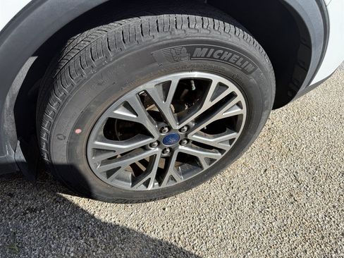 Used 2022 Ford Escape SEL FWD image 7