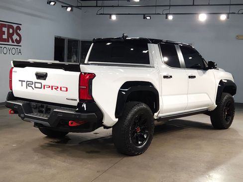 Used 2025 Toyota Tacoma TRD Pro image 7