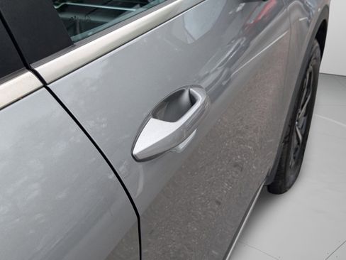 Used 2023 Kia Sportage LX image 24