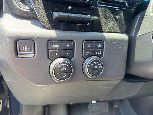 Certified 2023 Chevrolet Silverado 1500 ZR2 w/ Technology Package AWD/4WD image 24