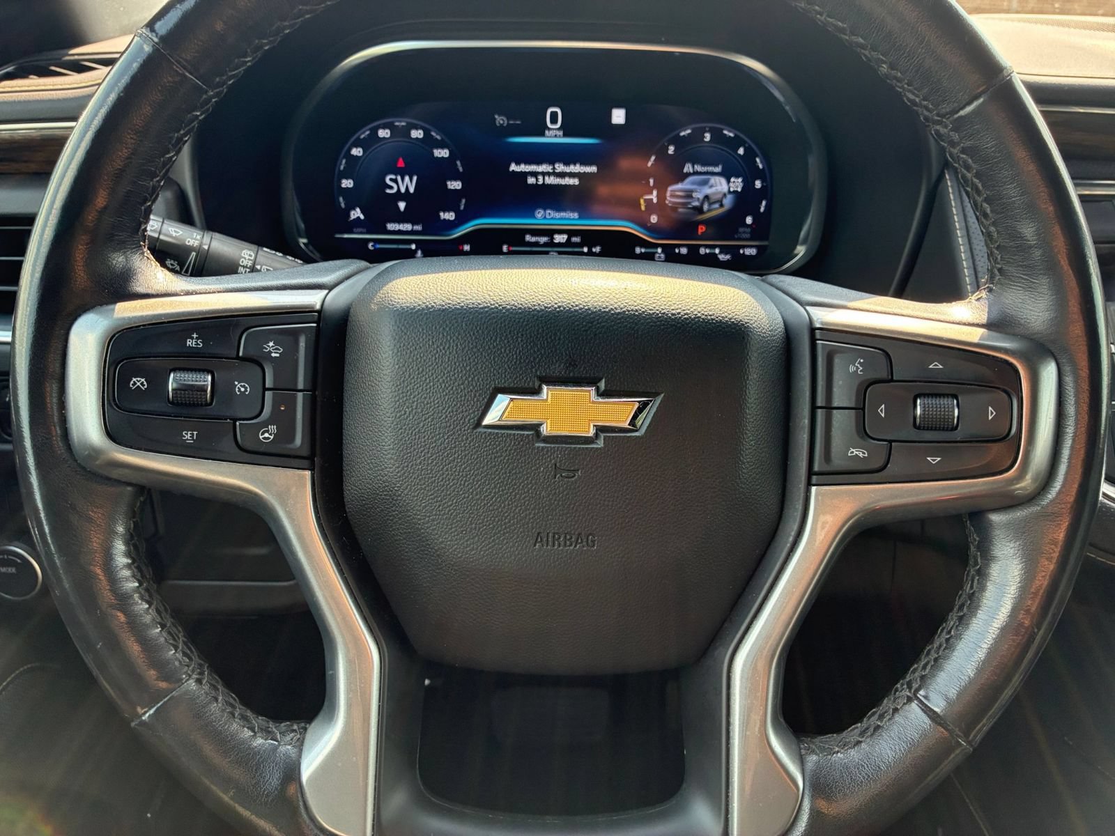 Used 2023 Chevrolet Suburban Premier AWD/4WD image 29