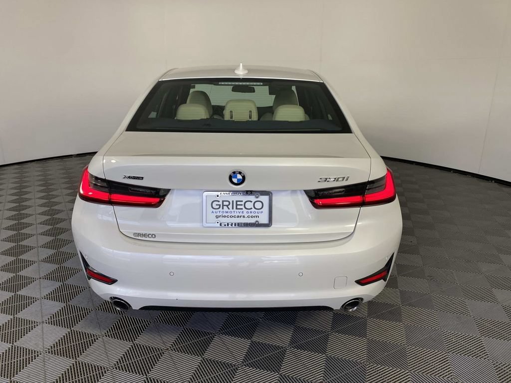 Used 2020 BMW 330i xDrive Sedan w/ Convenience Package AWD/4WD image 7