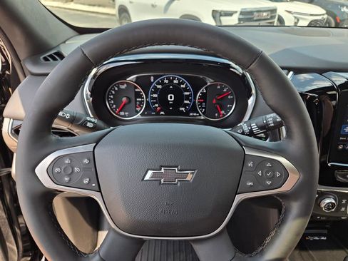 Certified 2023 Chevrolet Traverse Premier w/ Redline Edition image 31