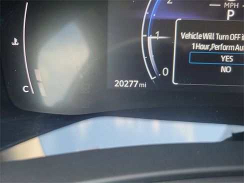 Used 2025 Toyota Grand Highlander Limited image 18