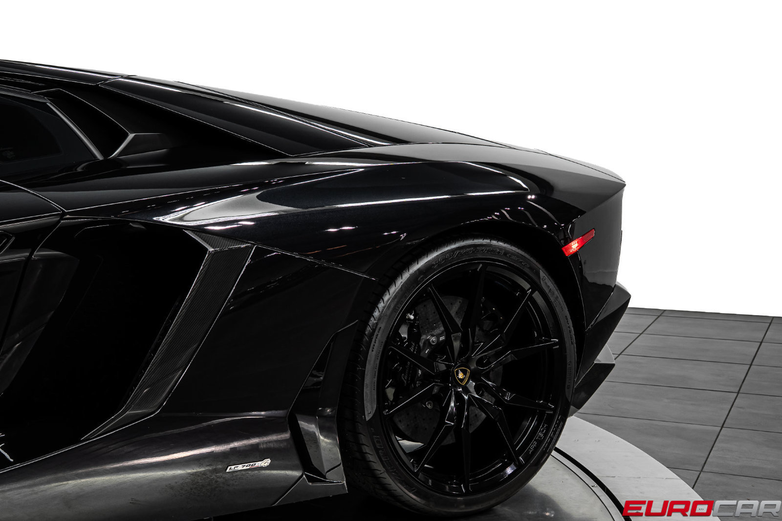 Used 2014 Lamborghini Aventador LP 700-4 AWD/4WD image 20