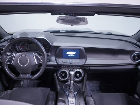 Used 2023 Chevrolet Camaro LT image 13