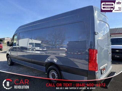 Used 2019 Mercedes-Benz Sprinter 170 image 4