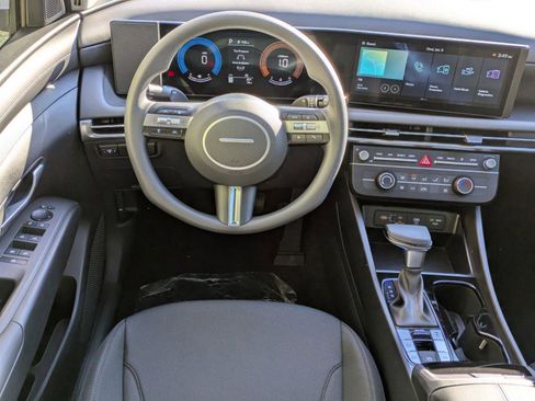 New 2026 Hyundai Tucson SE image 15