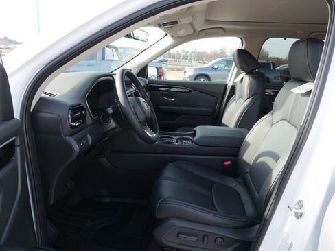 New 2025 Honda Pilot Touring image 17