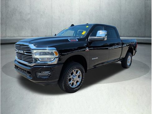 Used 2024 RAM 2500 Laramie w/ Safety Group AWD/4WD image 1