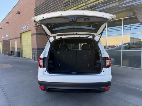 Used 2022 Honda Pilot Sport image 35